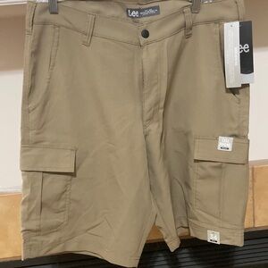 Lee Men’s Stretch Khaki Shorts Size 34 NWT